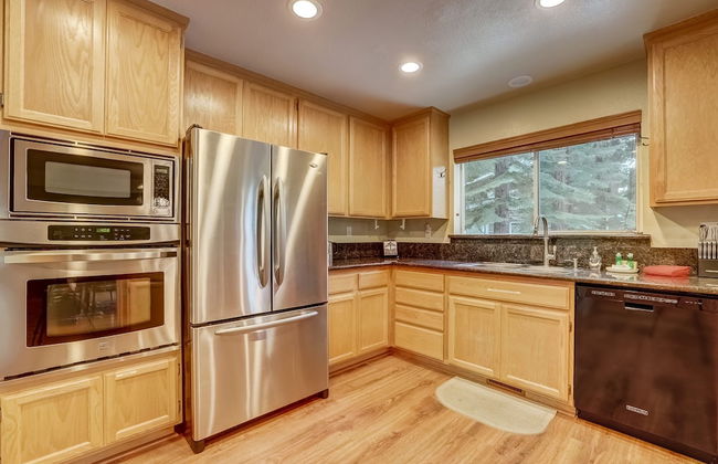 Sutter Trail Sparkles - Air Conditioned Large Family Home! - Foto 12