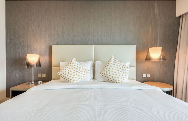 Maison Privee - Cool Dubai Apt next Burj Khalifa & Design District - Foto 6