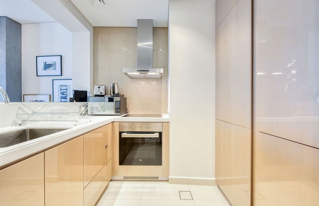 Maison Privee - Cool Dubai Apt next Burj Khalifa & Design District - Foto 11