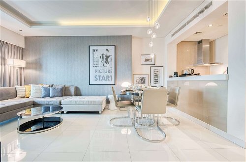 Photo 21 - Maison Privee - Cool Dubai Apt next Burj Khalifa & Design District