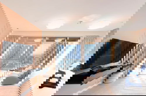Photo 17 - Luxury residence at Fashion Avenue Dubai Mall