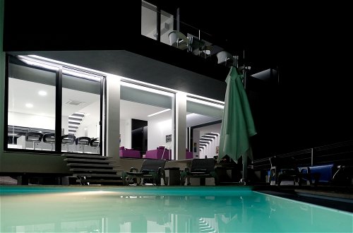 Photo 22 - Lovely Design 4-bed Villa in Canedo de Basto