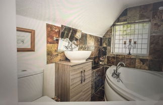 Photo 2 - Stunning 3 Bed Cottage