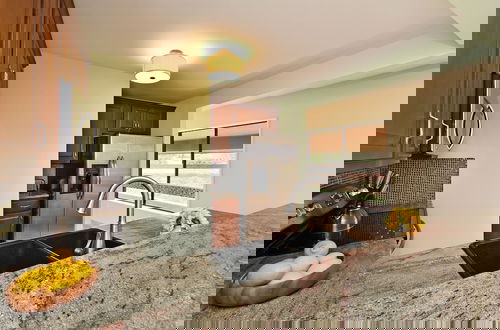 Foto 47 - Kahana Villa E601