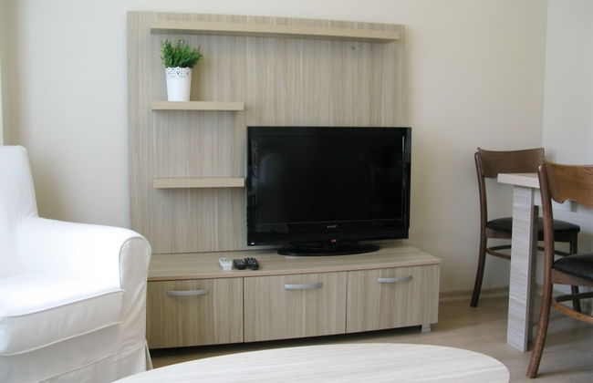 Garan Apartments - Photo 15