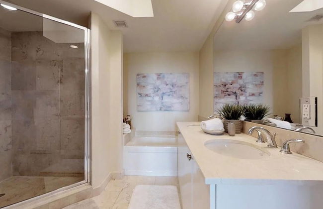 Beautiful Asian Retreat 2bd/2bth Apt. min to Beach - Foto 20