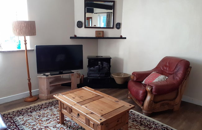 Inviting 3-bed Cottage Close to Pwllheli - Foto 13