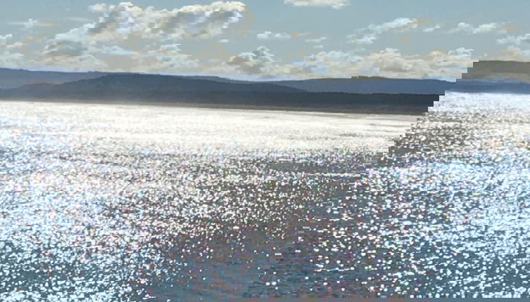 Foto 1 - Beachfront Panoramic Seaview Free Wifi & Parking