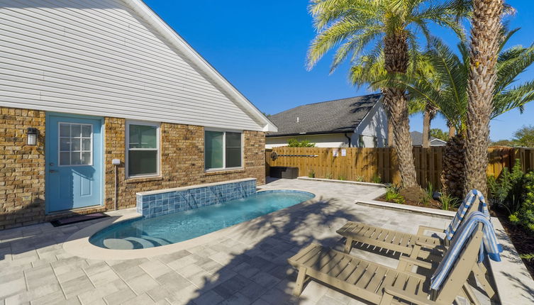 Photo 1 - Destin Beach House - Just A Splash By Panhandle Getaways