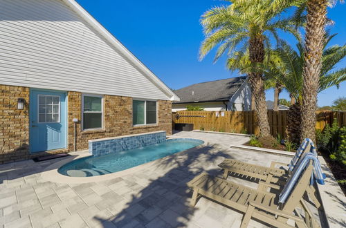 Photo 1 - Destin Beach House - Just A Splash By Panhandle Getaways