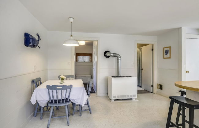 Oak Bluffs 3-Bed Cottage, Walk to Town - Photo 17