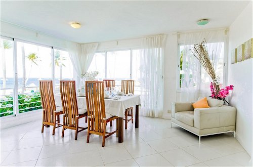 Foto 9 - Ocean View Apartment With 3 BDR at B Varo Beach