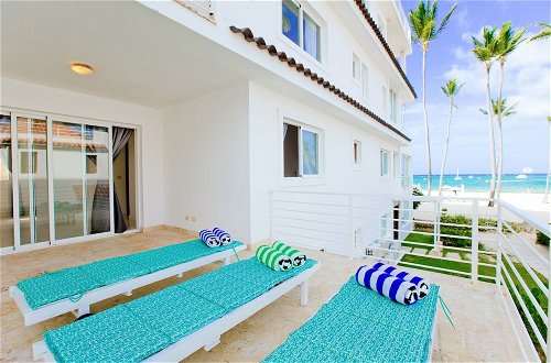 Foto 34 - Ocean View Apartment With 3 BDR at B Varo Beach