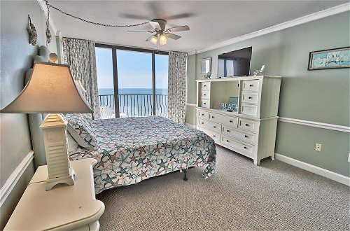 Photo 21 - Suites at the Beach