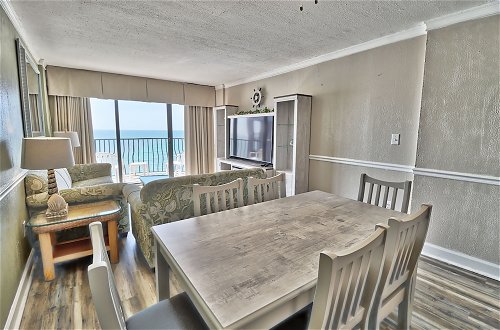 Photo 36 - Suites at the Beach