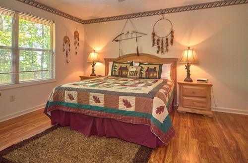 Photo 3 - Mountain Hideaway by Jackson Mountain Rentals