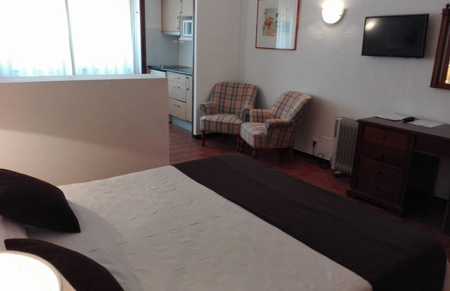 Apartamentos da Balaia - Foto 4