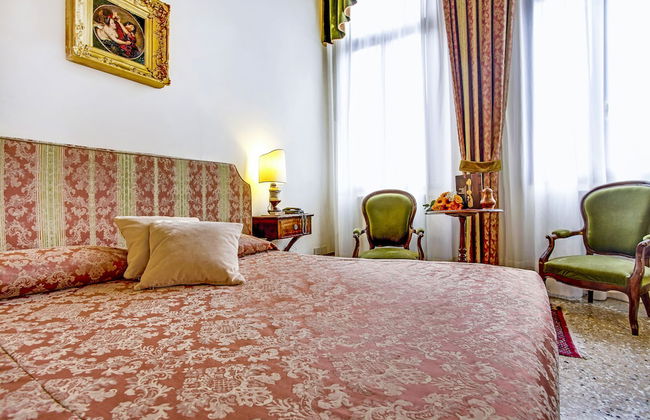 Palazzo Schiavoni Residenza d’Epoca - Photo 16