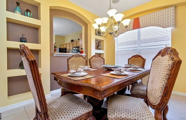 6 Br Pool Home with Spa and Game Room - Foto 11