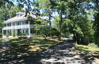 Photo 2 - Lookout Cottages