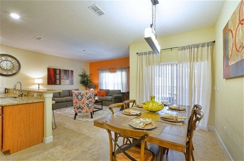Photo 12 - Townhome W/splashpool In Paradise Palms 3621pp 4 Bedroom Townhouse by Redawning