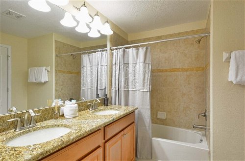 Photo 22 - Townhome W/splashpool In Paradise Palms 3621pp 4 Bedroom Townhouse by Redawning