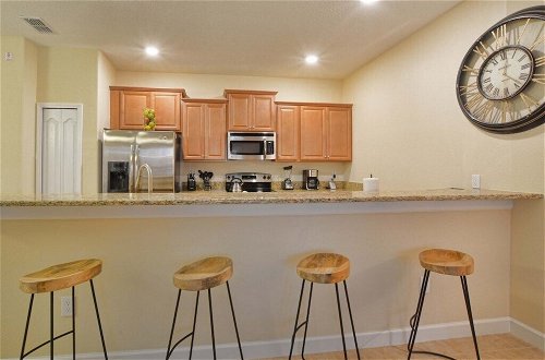 Photo 14 - Townhome W/splashpool In Paradise Palms 3621pp 4 Bedroom Townhouse by Redawning