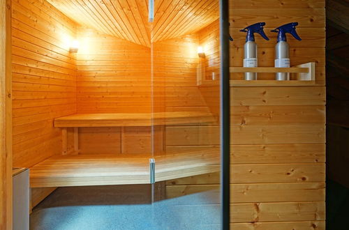 Photo 14 - Bedecked Holiday Home in Vielsalm With Sauna