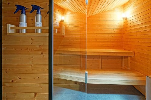 Photo 9 - Bedecked Holiday Home in Vielsalm With Sauna