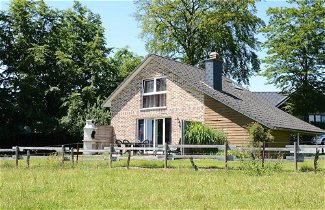 Foto 1 - Picture-perfect Holiday Home in Sourbrodt With Garden, BBQ