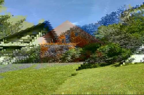 Foto 1 - Chalet in Durbuy With Sauna & Nature Views
