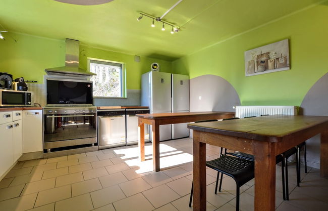 Modern Holiday Home with Hot Tub & Sauna in Ardennes - Foto 18