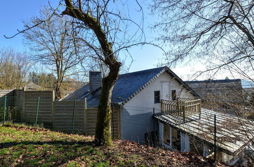 Photo 36 - Modern Holiday Home with Hot Tub & Sauna in Ardennes