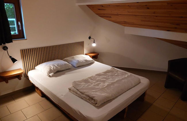 Modern Holiday Home with Hot Tub & Sauna in Ardennes - Foto 5