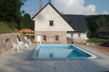 Foto 14 - Modern Holiday Home in Vidochov With Swimming Pool