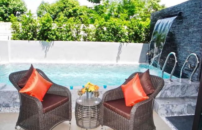 COCO Chalong 2 Bedrooms New Villa - Photo 1