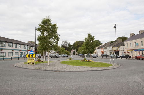 Foto 19 - Inviting 4-bed House in Strokestown