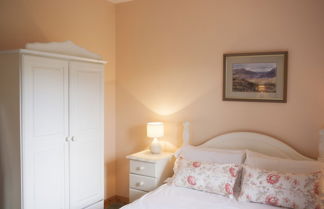 Photo 3 - Inviting 4-bed House in Strokestown