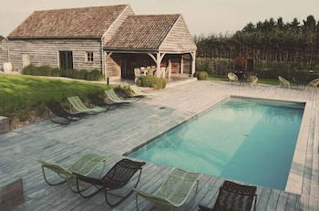 Photo 25 - Luxury Holiday Home With a Pool and Sauna