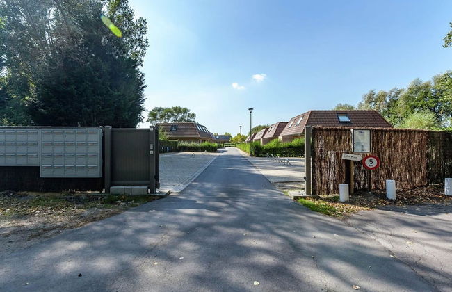 Relaxing Holiday Home in Adinkerke With Fenced Garden - Foto 56