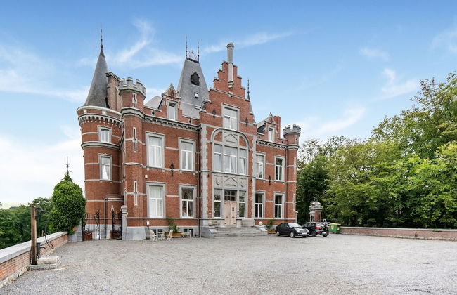 Castle With Wellness and Cinema - Foto 1