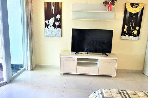 Foto 15 - Jomtien Plaza Residence Large Modern Studio Apartment