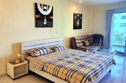 Photo 6 - Jomtien Plaza Residence Large Modern Studio Apartment