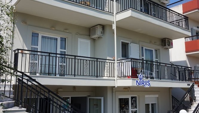 Photo 1 - Niriis Hotel