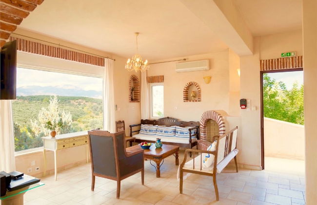 Villa Myrsini Crete - Photo 3
