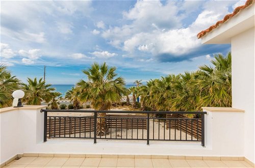 Foto 46 - Villa Aspelia Large Private Pool Walk to Beach Sea Views A C Wifi Eco-friendly - 2421