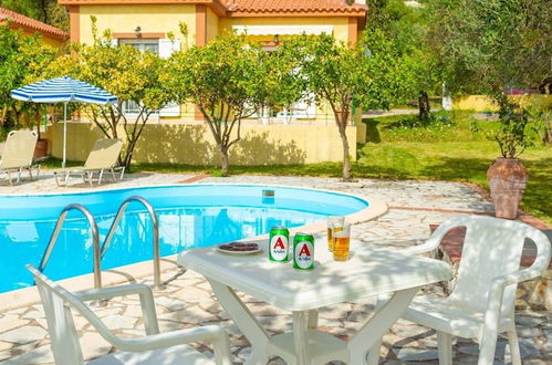 Photo 10 - Villa Russa Dionisis Large Private Pool Walk to Beach Sea Views Wifi Car Not Required - 2017