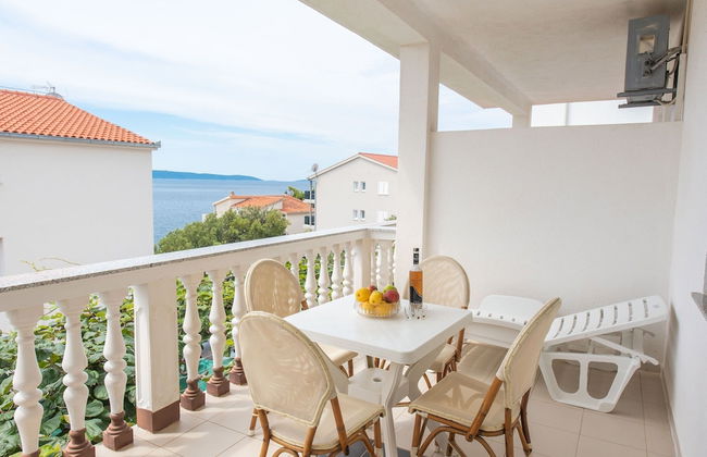 Lovely Holiday Home in Okrug Gornji near Sea - Foto 17
