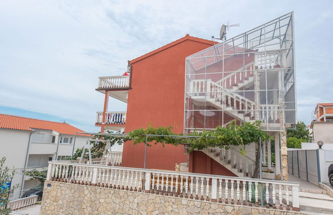 Lovely Holiday Home in Okrug Gornji near Sea - Foto 53