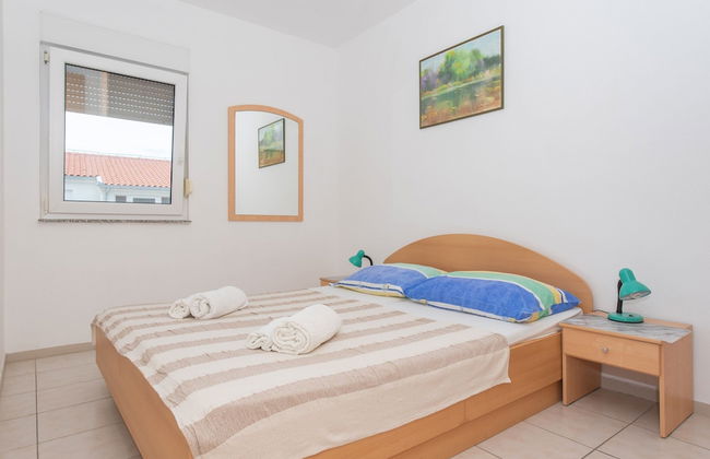 Lovely Holiday Home in Okrug Gornji near Sea - Foto 19